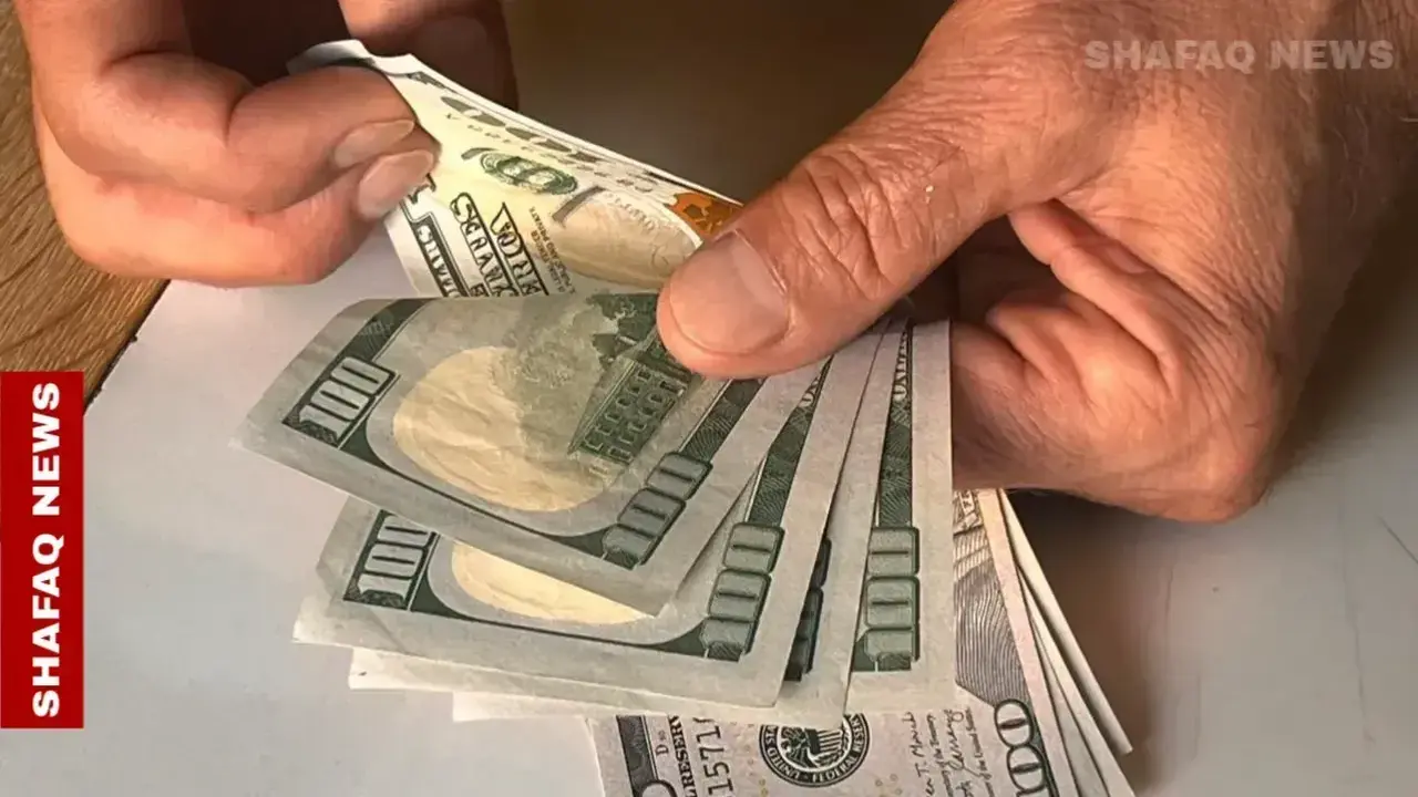أسعار الدولار تسجل زيادة بسيطة في بغداد وأربيل